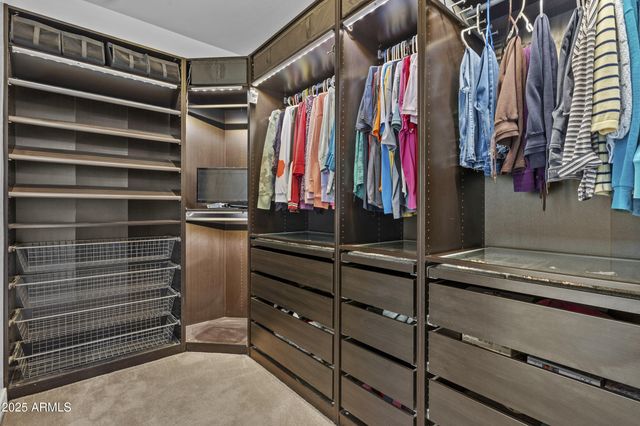 2466 E ARIS Drive, Gilbert, AZ 85298