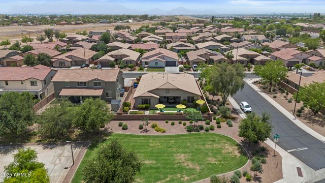 2466 E ARIS Drive, Gilbert, AZ 85298