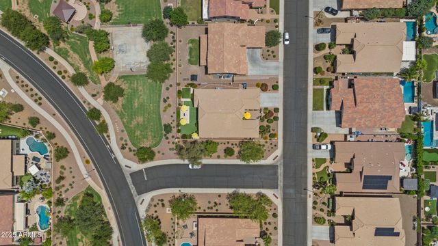 2466 E ARIS Drive, Gilbert, AZ 85298