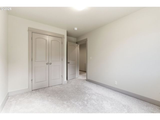 87941 10TH St, Veneta, OR 97487