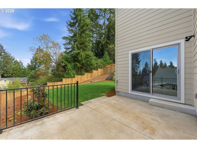 87941 10TH St, Veneta, OR 97487