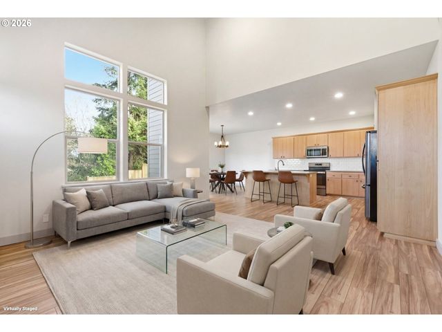 87941 10TH St, Veneta, OR 97487