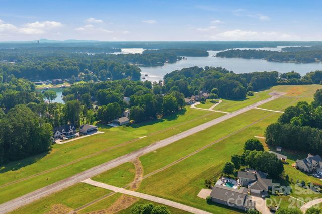 117 Doolittle Lane, Mooresville, NC 28117
