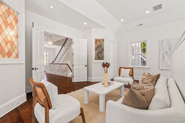 1421 Oenoke Ridge, New Canaan, CT 06840