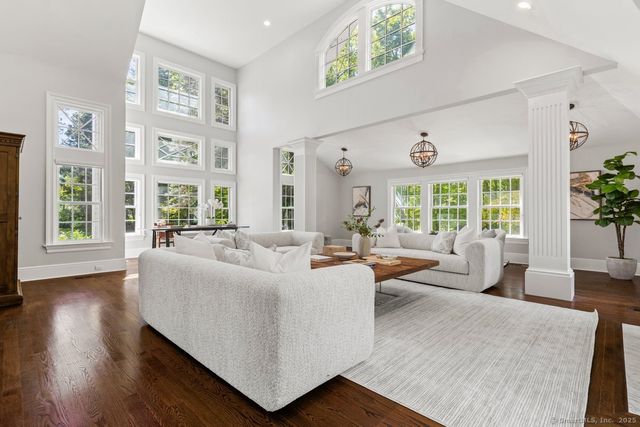 1421 Oenoke Ridge, New Canaan, CT 06840