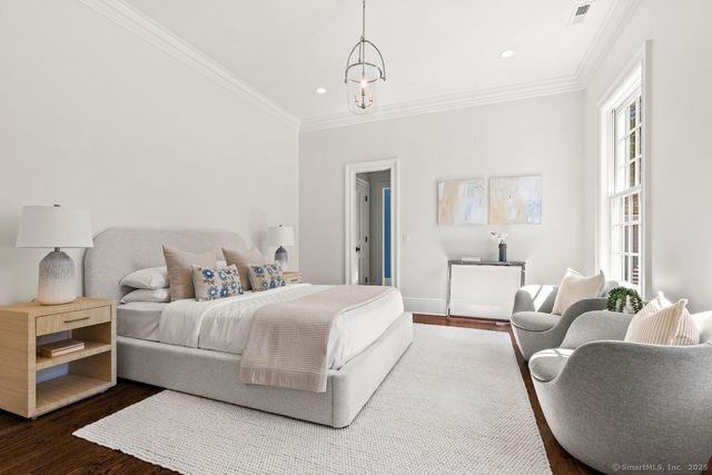 1421 Oenoke Ridge, New Canaan, CT 06840