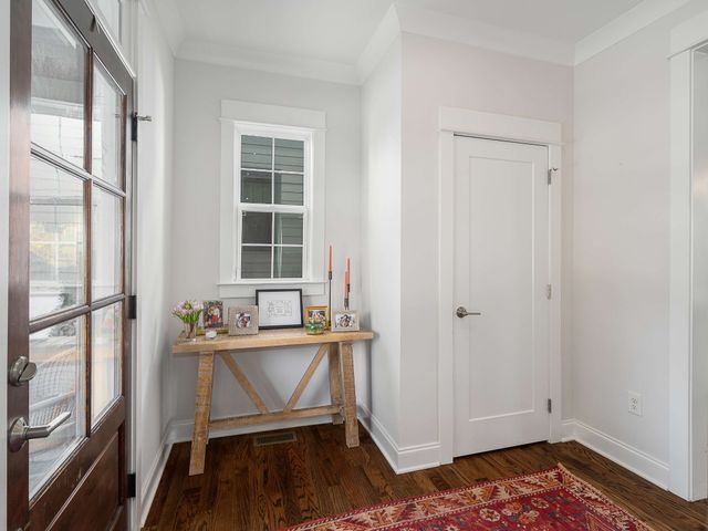 2146B Oakland St, Nashville, TN 37210