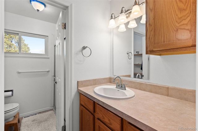 3851 S Fraser Street, Aurora, CO 80014