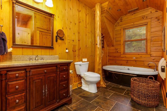 17441 Keister Road, Laurelville, OH 43135