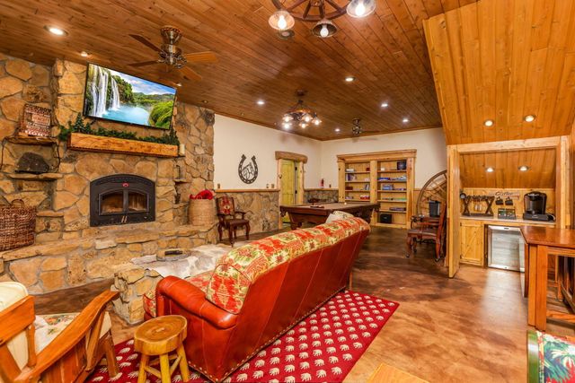17441 Keister Road, Laurelville, OH 43135