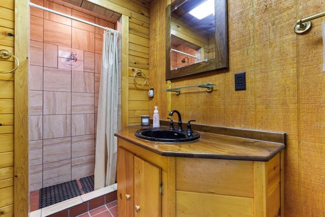 17441 Keister Road, Laurelville, OH 43135