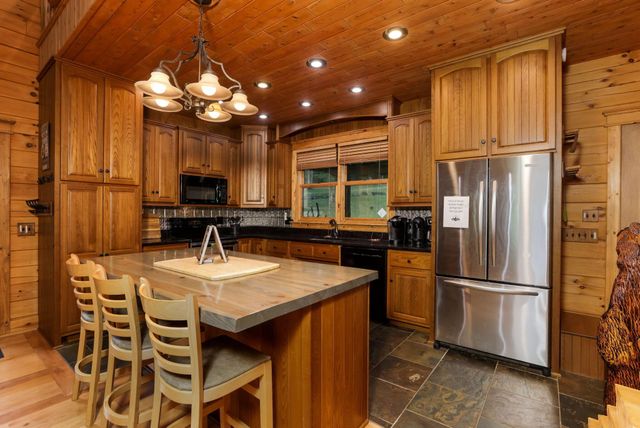 17441 Keister Road, Laurelville, OH 43135