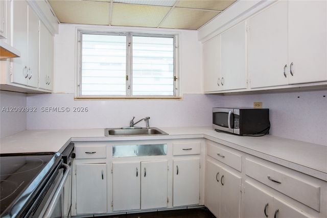 10178 Collins Ave 202, Bal Harbour, FL 33154