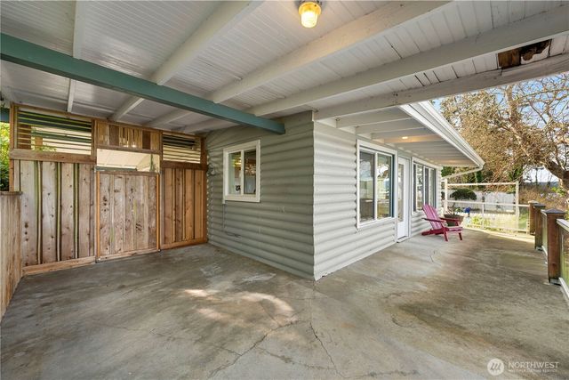 17888 Cobahud Road, La Conner, WA 98257