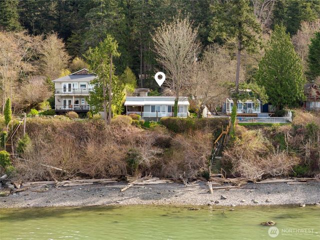 17888 Cobahud Road, La Conner, WA 98257