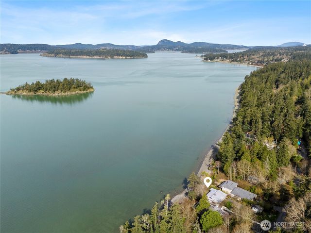 17888 Cobahud Road, La Conner, WA 98257