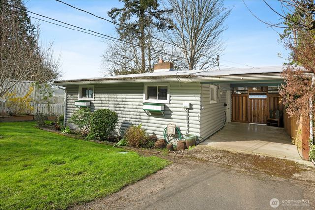 17888 Cobahud Road, La Conner, WA 98257