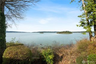 17888 Cobahud Road, La Conner, WA 98257