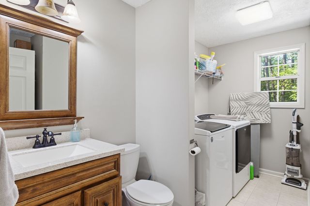 424 Tyler Ct, Cottontown, TN 37048
