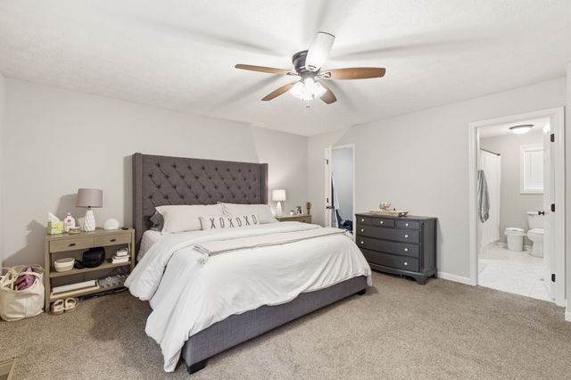 424 Tyler Ct, Cottontown, TN 37048