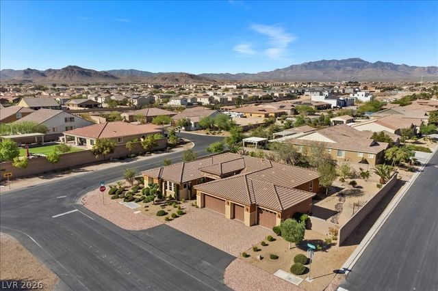 8985 South Tomsik Street, Las Vegas, NV 89113