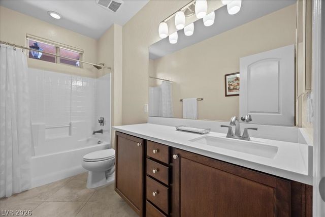 8985 South Tomsik Street, Las Vegas, NV 89113