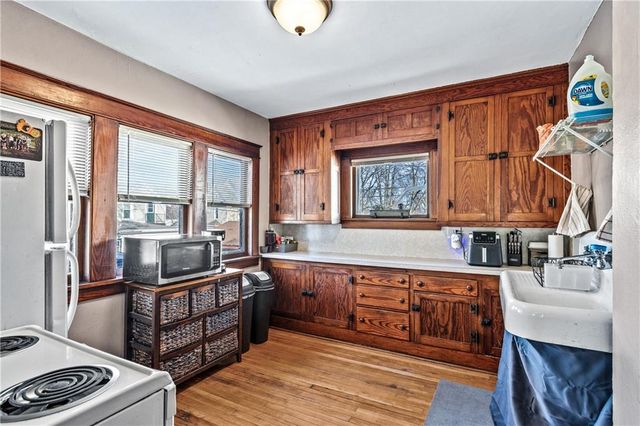 1012 Main Street, Eau Claire, WI 54701