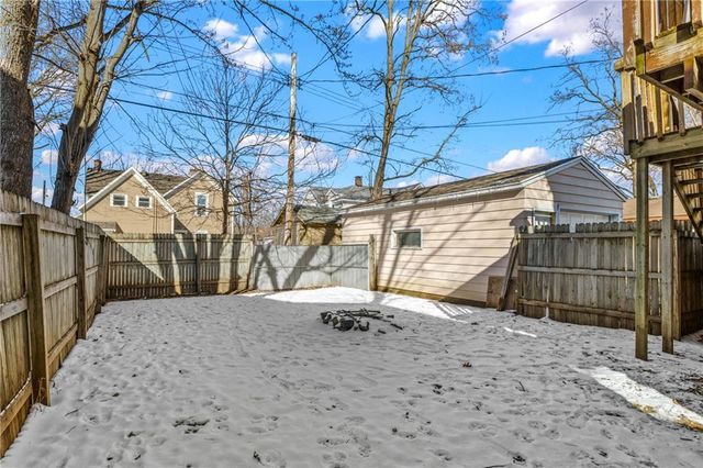 1012 Main Street, Eau Claire, WI 54701