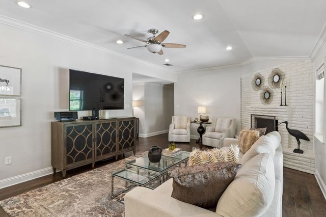 4166 Goodfellow Drive, Dallas, TX 75229
