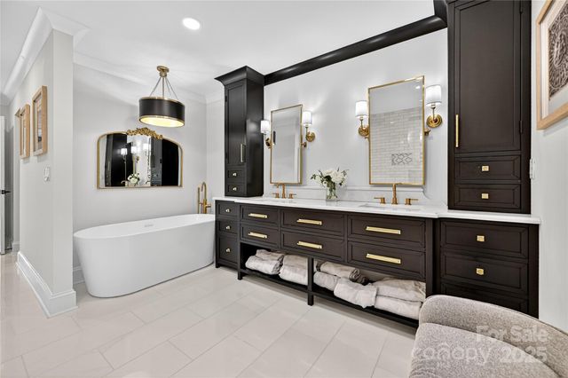 10840 Bay Hill Club Drive, Charlotte, NC 28277