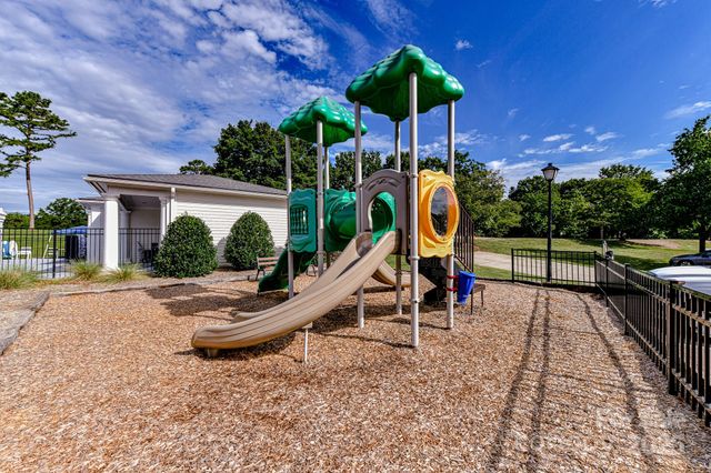 10840 Bay Hill Club Drive, Charlotte, NC 28277