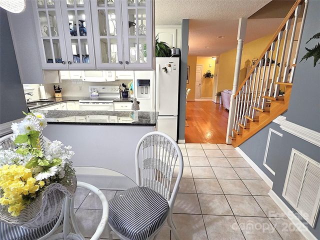 266 Wittenburg Springs Drive, Taylorsville, NC 28681