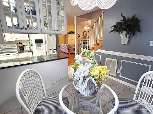 266 Wittenburg Springs Drive, Taylorsville, NC 28681