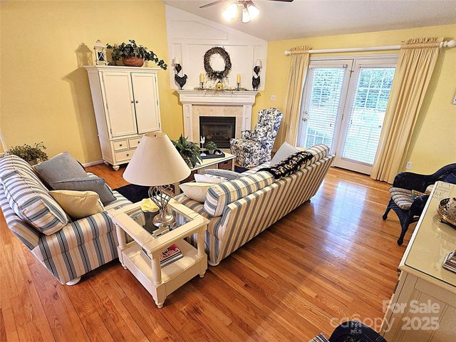 266 Wittenburg Springs Drive, Taylorsville, NC 28681