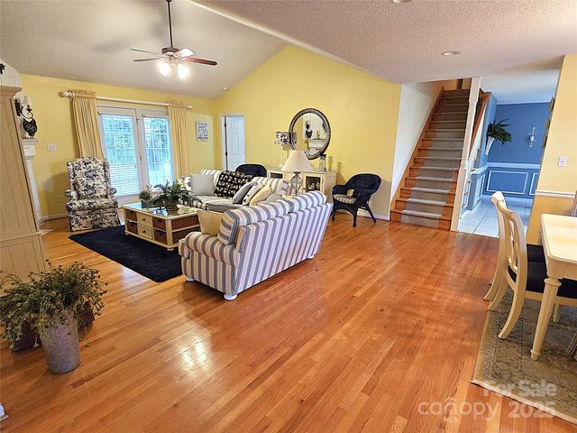 266 Wittenburg Springs Drive, Taylorsville, NC 28681