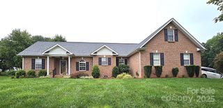 266 Wittenburg Springs Drive, Taylorsville, NC 28681