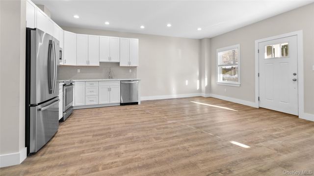 197 grand Street 1, Croton-on-hudson, NY 10520