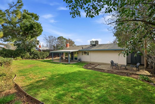 9505 Tonkin Dr, Orangevale, CA 95662