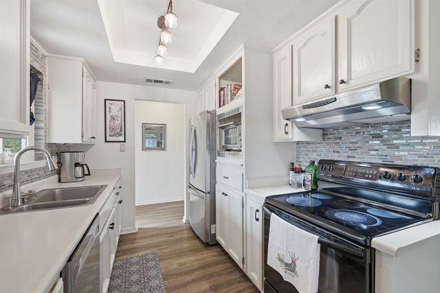 9505 Tonkin Dr, Orangevale, CA 95662