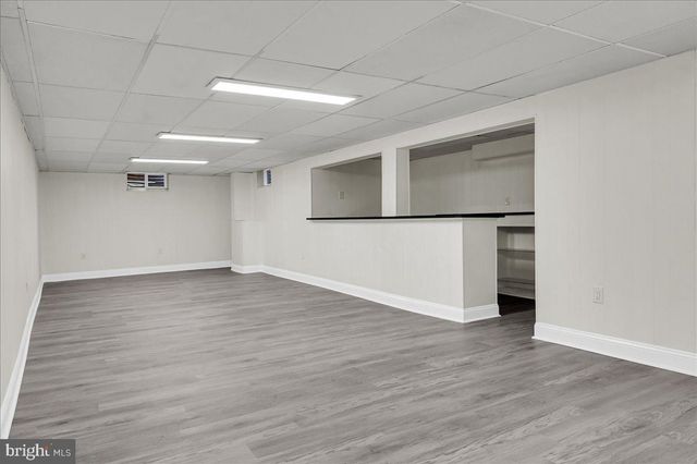 12 W DALE RD, Wilmington, DE 19810