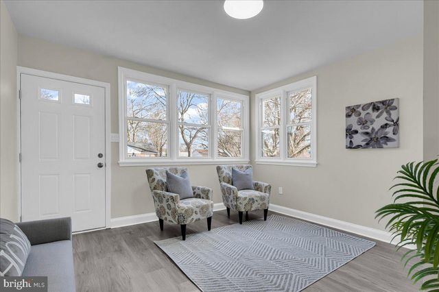 12 W DALE RD, Wilmington, DE 19810