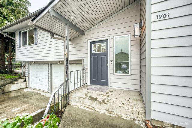 1901 Comet Court, Milton, WA 98354