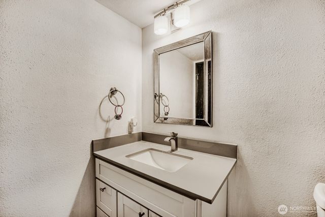 1901 Comet Court, Milton, WA 98354