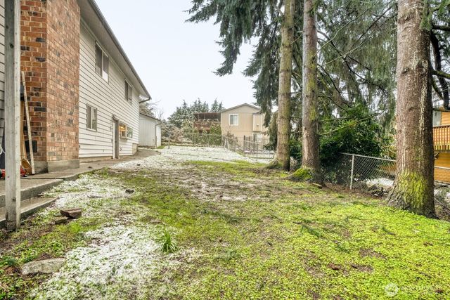 1901 Comet Court, Milton, WA 98354