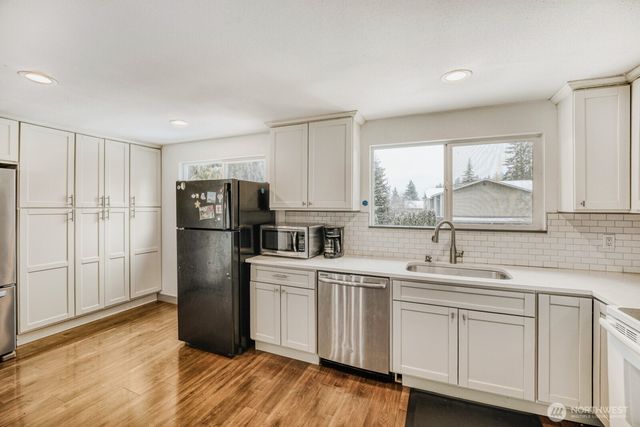 1901 Comet Court, Milton, WA 98354