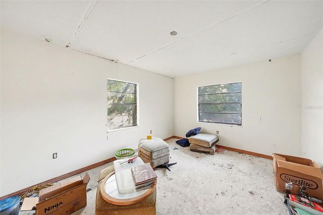 12305 N 53RD STREET, Temple Terrace, FL 33617