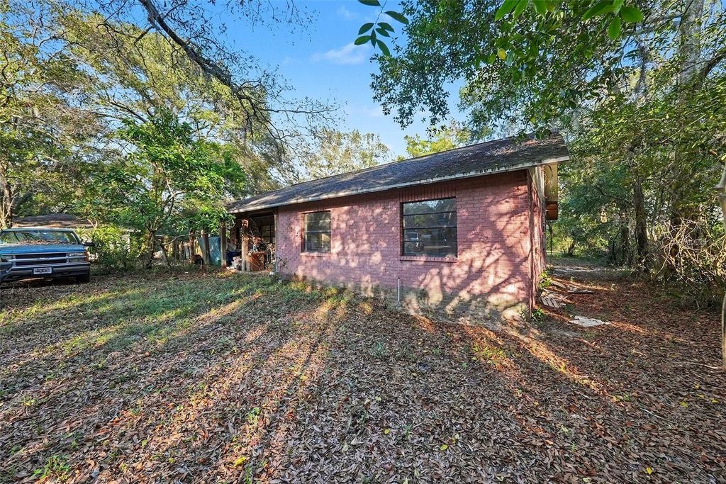 12305 N 53RD STREET, Temple Terrace, FL 33617