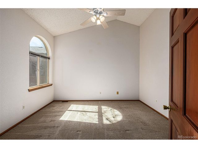 6170 Habitat Dr, Boulder, CO 80301