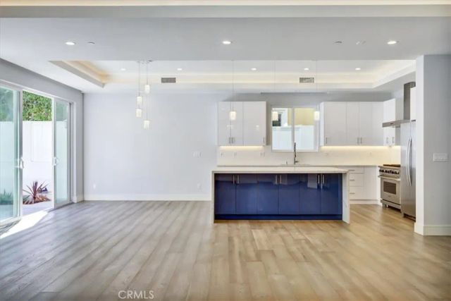 1908 Perry Avenue B, Redondo Beach, CA 90278