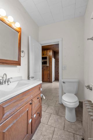 1305 Sinclair, Fort Wayne, IN 46808